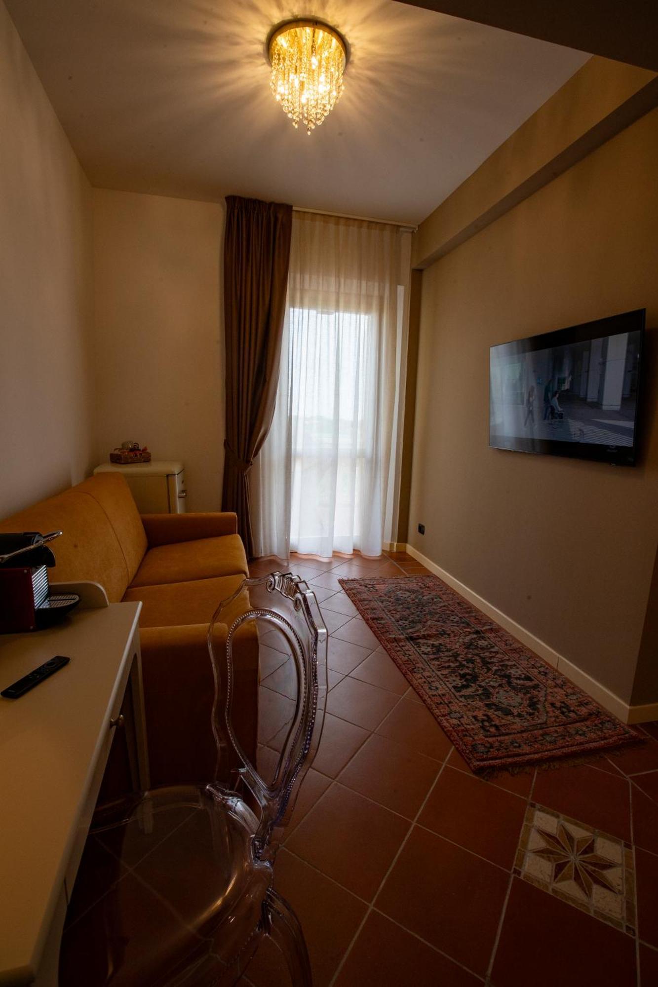 Albergo Cane Dozza Exterior foto